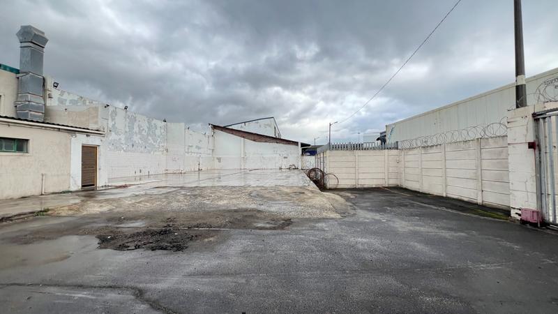 Commercial Property for Sale in Paarden Eiland Western Cape